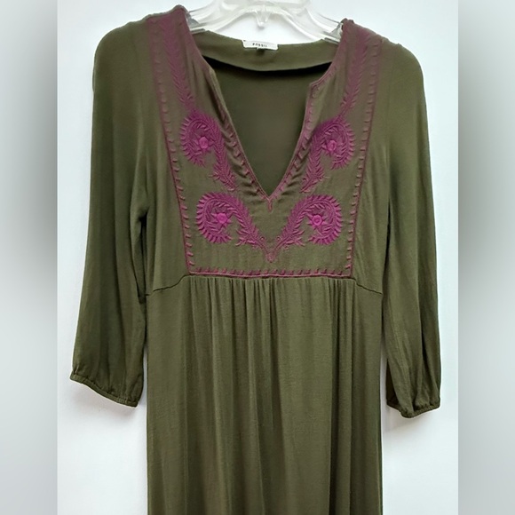 Fossil Olive Green Midi Dress with 3/4 Sleeves - Picture 5 of 7